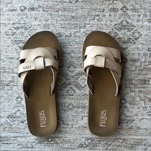 Flojos Women's Cream Sandals